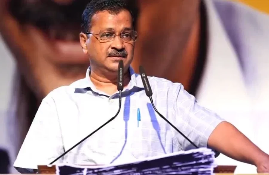 Will the 75 law not be applicable on Modi ji? Kejriwal's 5 questions to Bhagwat