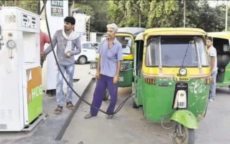 CNG price hike today again 2 rupees in Delhi NCR check latest cng price