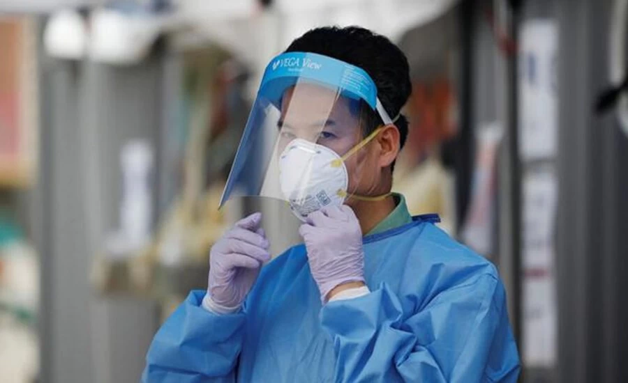 ये लड़का कोरोना के 3 अलग-अलग वेरिएंट से हो चुका है संक्रमित, जानें कैसी है हालत