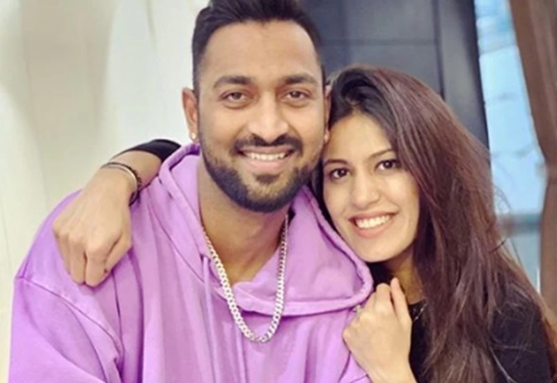 किसी एक्ट्रेस से कम नहीं है क्रुणाल पांड्या की पत्नी पंखुड़ी शर्मा, जानिए...