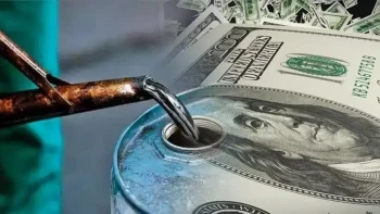 Crude Oil Surges Past $100: US-Iran Tensions Ignite Global Supply Concerns