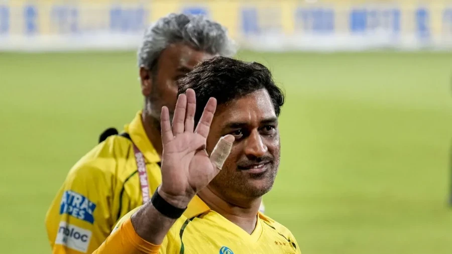 IPL के इतिहास में पहली बार 'धोनी विहीन' रहा CSK का पूरा सीजन, टूट गया करोड़ों फैंस का दिल