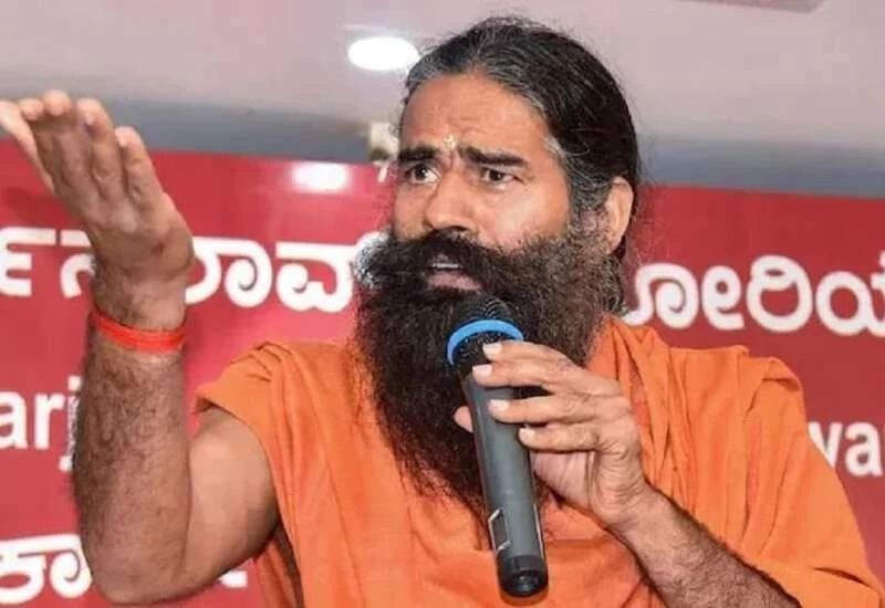 Baba Ramdev's changed mood, now corona vaccine will be installed, the angel told the doctors