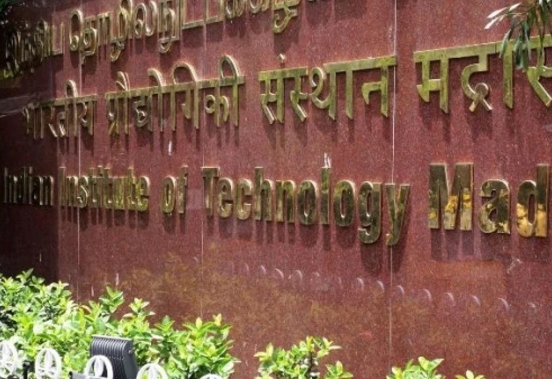 IIT मद्रास में कोरोना हमला, 71 लोग पॉजिटिव, बंद किया डिपार्टमेंट-लैब-लाइब्रेरी
