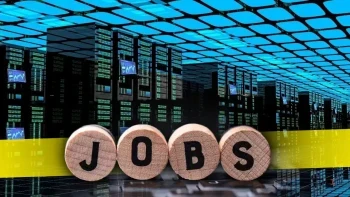 डेटा सेंटर से बदलेंगे हालात: 4.33 लाख नौकरियां और घरों की मांग में भारी उछाल