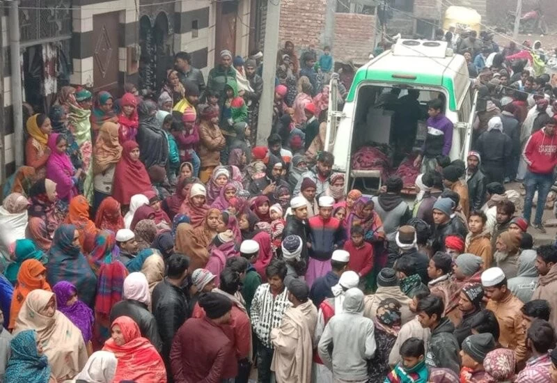 6 of family go to sleep, suffocate due to smoke after fridge, TV catch fire