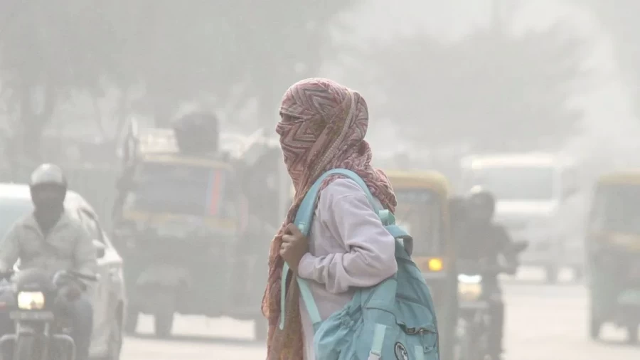 दिल्ली में वायु प्रदूषण 'गंभीर', सुप्रीम कोर्ट ने कहा - अब मास्क भी पर्याप्त नहीं