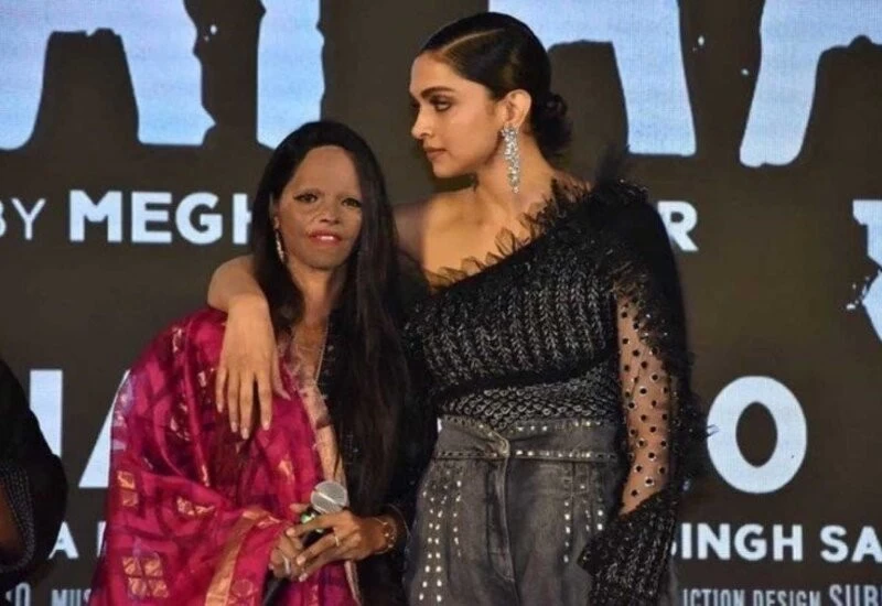 दीपिका के दिल को छू गया यह गाना, सॉन्ग सुन सबके सामने रो पड़ीं