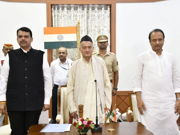 पवार-उद्धव की बैठक के बाद फडणवीस-अजित के बीच बनी बात, 12 दिन का राष्ट्रपति शासन 12 घंटे में खत्म