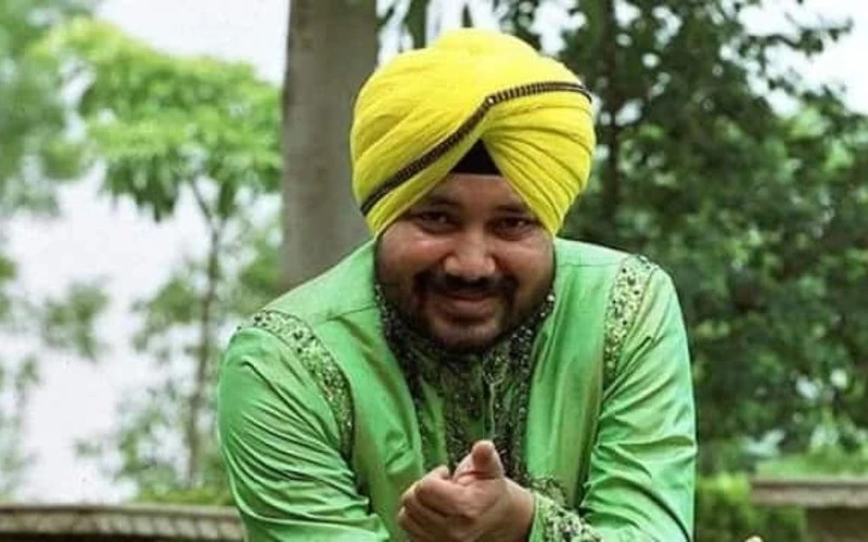 मशहूर सिंगर दलेर मेहंदी गिरफ्तार, 18 साल पुराने केस में मिली 2 साल की सजा