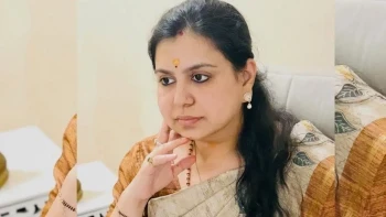 यूपी की चर्चित आईएएस दिव्या मित्तल का इस्तीफा, 13 साल की सेवा के बाद छोड़ा पद
