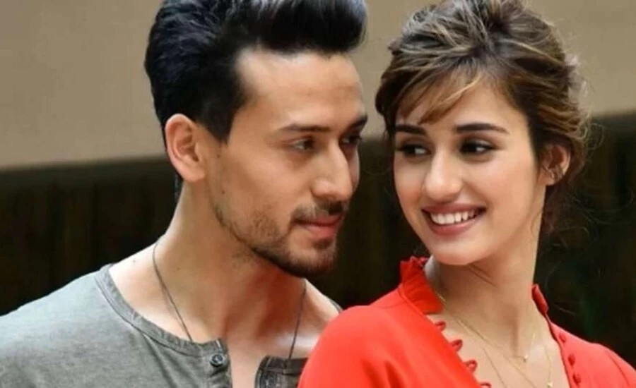 Tiger Shroff ने शूटिंग में निकाला मस्ती टाइम, VIDEO पर Disha Patni ने किया ये कमेंट