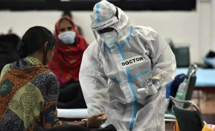 ओमिक्रॉन के साथ ही बढ़ी डेली केसों की रफ्तार, भारत में नए कोविड मामले 13 हजार