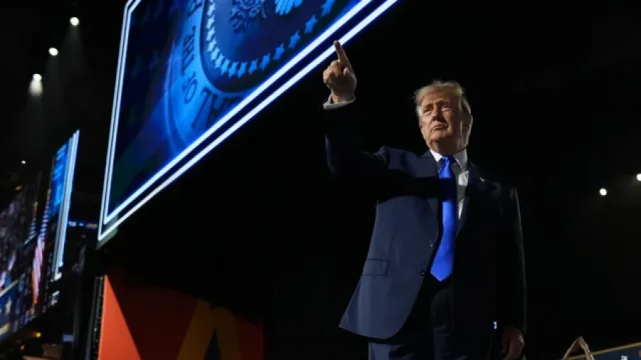 Trump Promises $5,000 Cash Dividend To Every Adult If Republicans Win Midterms