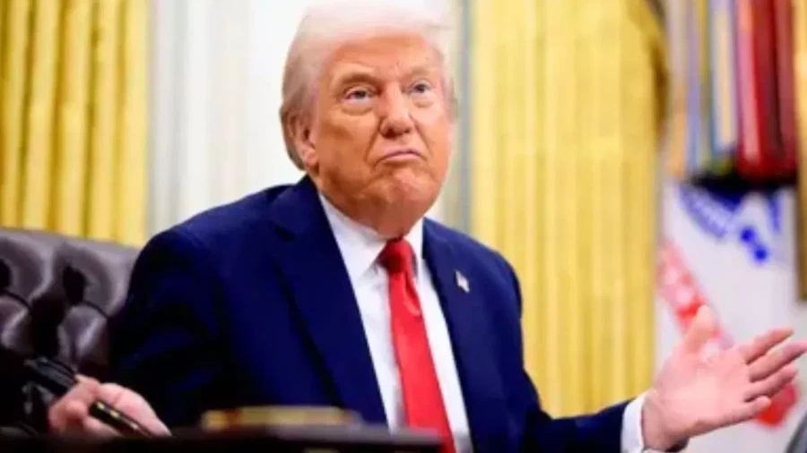 Trump Warns Iranian Forces: Surrender Now or Face Certain Death