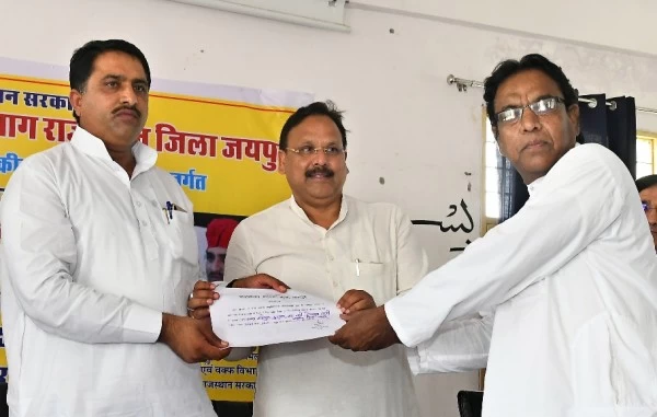 सरकार के मंत्री ने बताया राजस्थान में मदरसों के साथ होगा अब यह...