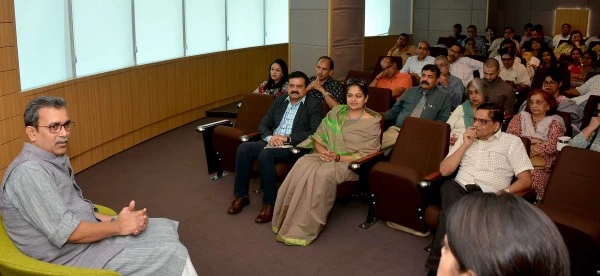 कटिहार टू कैनेडी : 'जीवन में संघर्ष और हार स्थाई नहीं होते'