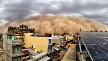 Massive Dust Storm Hits Rajasthan: Sikar and Churu Witness Day Turning Into Night