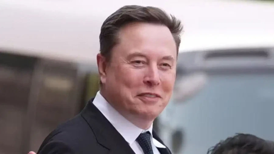 Elon Musk Set to Become World First Trillionaire via SpaceX IPO