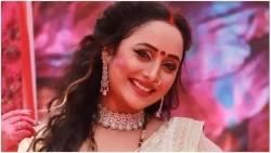 Magalsutra around the neck...sindoor in demand, Bhojpuri actress's beautiful look