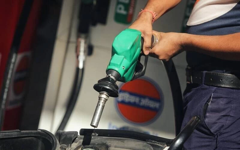 Petrol diesel may become expensive, crude oil prices increased by 8 percent in January 2022