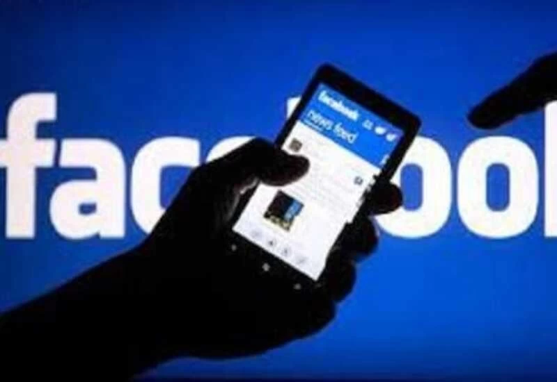 Calls from America and police saved a man who was going to commit suicide on Facebook Live in Delhi