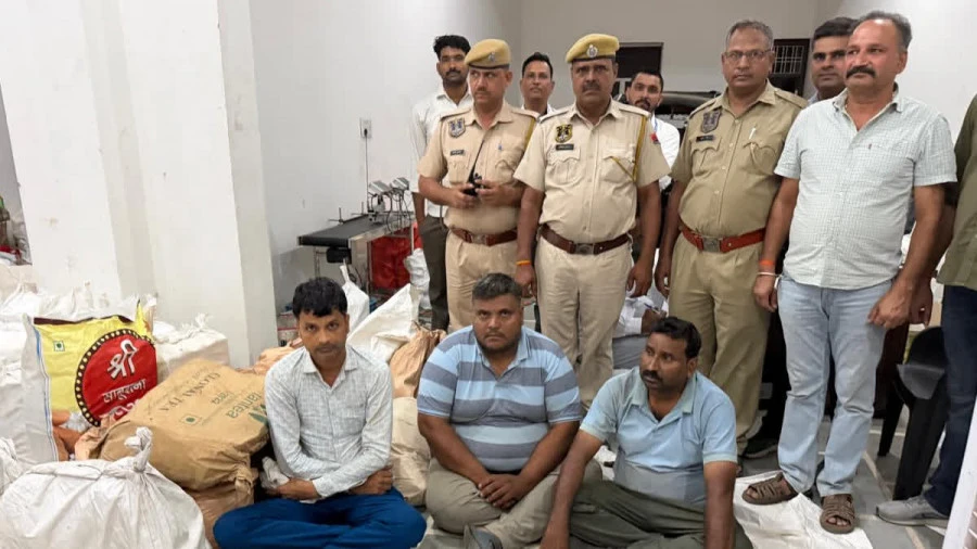 जयपुर में नकली घी की पैकिंग सामग्री बनाने वाले गिरोह का भंडाफोड़, मुख्य सरगना समेत तीन गिरफ्तार