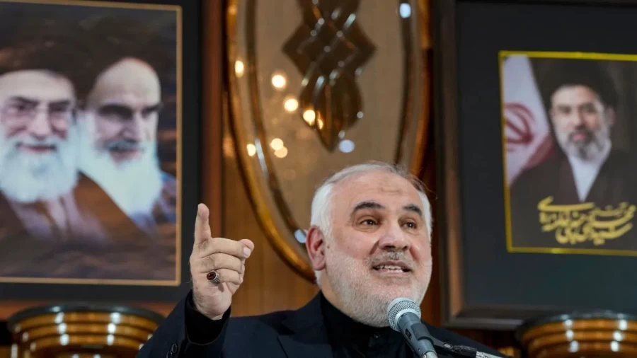 Iran Guarantees Safe Passage for Indian Ships in Hormuz, Denies Toll Charges