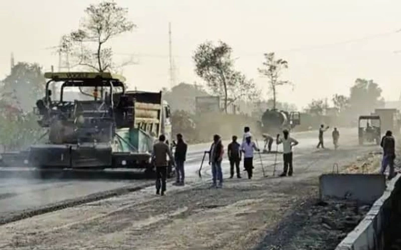 Assam labourers bodies five missing road construction Arunachal Pradesh Kurung