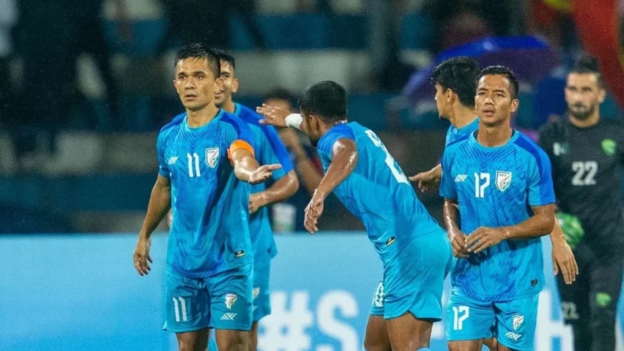 India crushed Pakistan with Sunil Chhetri's hat-trick, India won the one-sided match 4-0