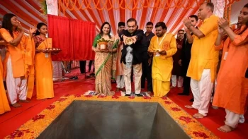 Gautam Adani Pledges 700 Crore Rupees for Massive Eye Care Initiative in Bihar