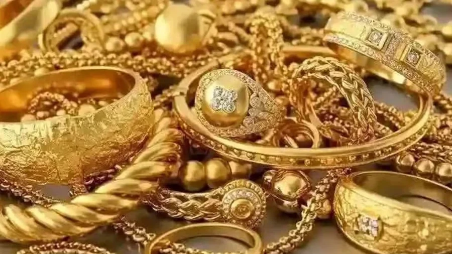अमेरिका ईरान तनाव के बीच सोना चांदी सस्ता कच्चे तेल में उछाल