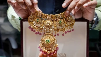 Gold Prices Drop In Delhi: 24 Carat Gold Falls By 2150 Rupees