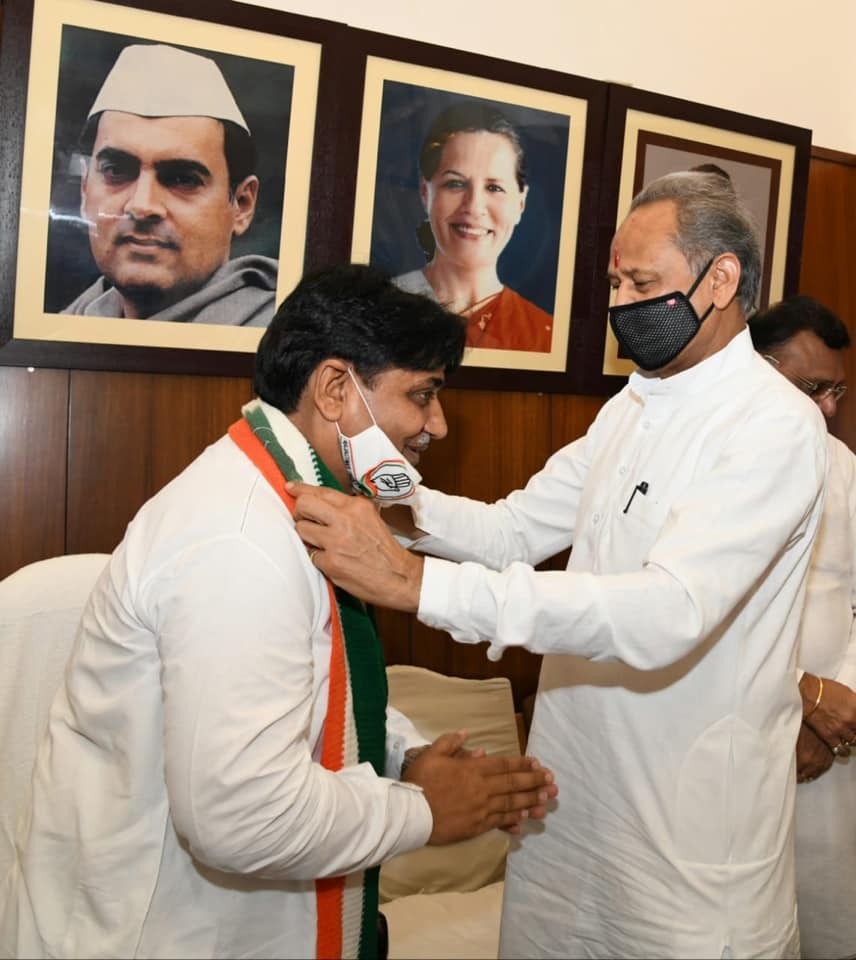 देखें झलकियां : नए प्रदेशाध्यक्ष डोटासरा ने ग्रहण की शपथ, गहलोत का ऐसे जताया आभार