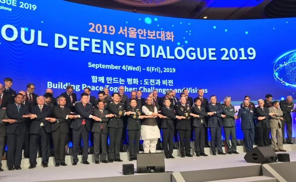 The two leaders comprehensively review bilateral defence co-operation