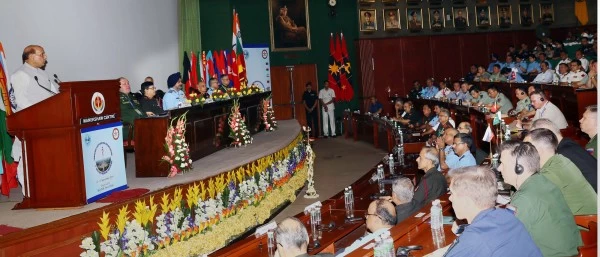 रक्षा मंत्री राजनाथ सिंह ने जैव आतंकवाद आने वाले समय में सबसे बड़ा खतरा बताया