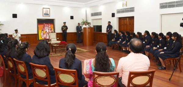 भाषा पर उपराष्ट्रपति का बड़ा बयान : कोई भाषा थोपी नहीं जाए और न किसी का विरोध हो