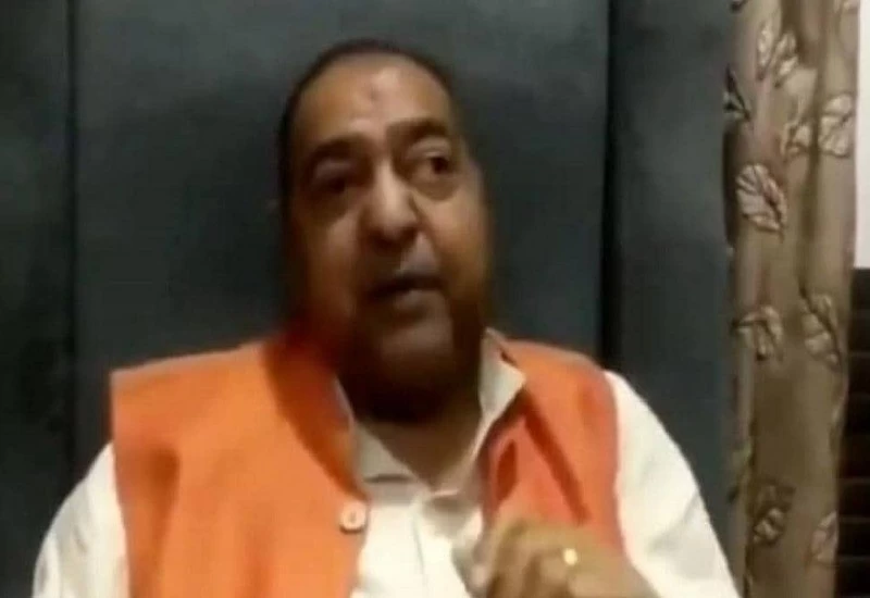 बीजेपी नेता ने पूछा बेतुका सवाल- ऐसी लड़कियां गेहूं के खेत में क्यो नही होती, गन्ने के खेत में ही क्यो मिलती है