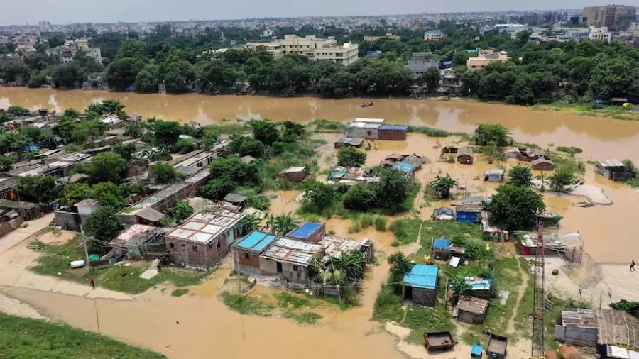 IMD Issues Heavy Rain Alert For 16 States As Rivers Overflow And Cities Face Flood Risk