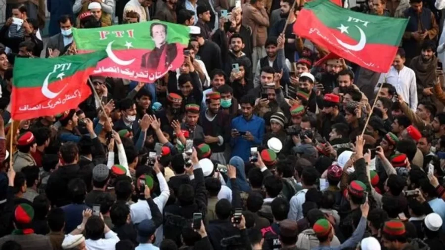 PTI supported candidate shot dead in Pakistan - Government not formed yet