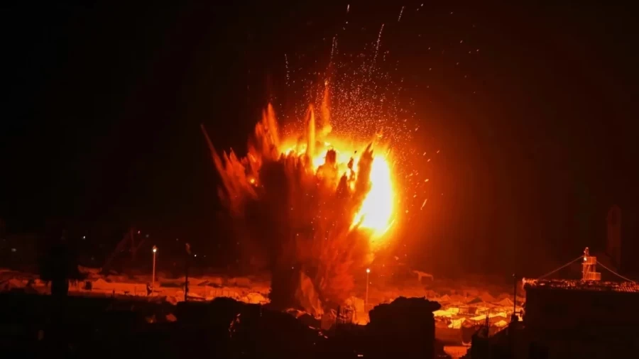 इजरायल-अमेरिका और ईरान के बीच भीषण युद्ध, खाड़ी देशों पर मिसाइल हमले