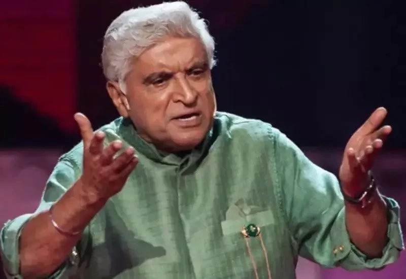Javed akhtar controversial statement never ending debate for muslim women common civil code