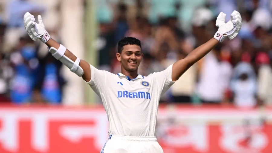 ऐतिहासिक कीर्तिमान बनाने से सिर्फ इतने रन दूर जायसवाल, तोड़ देंगे द्रविड-सहवाग का रिकॉर्ड?