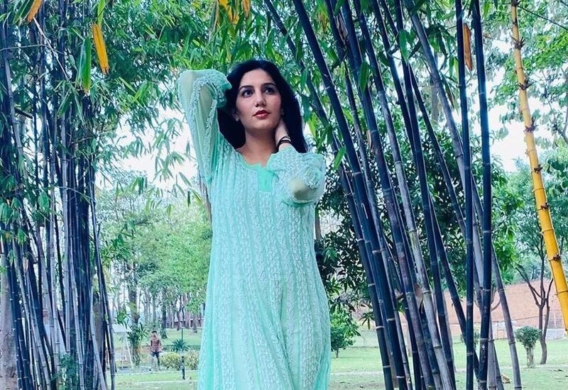 Sapna Choudhary को चढ़ा शायरी का शौक, बोलीं- आज इक अजीब सी बात हुई, हमारे घर को...