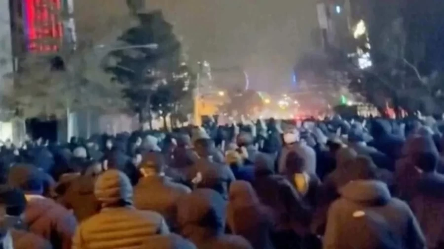 Iran Supreme Leader Khamenei Ordered Shooting of Protesters, Over 2,000 Dead