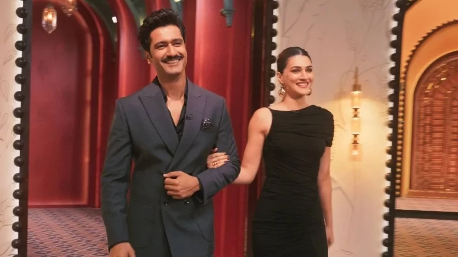 Kriti's Hrithik Roshan Crush, Vicky Kaushal's Fandom, and a Common Ex Revealed on 'Too Much With Kajol And Twinkle'