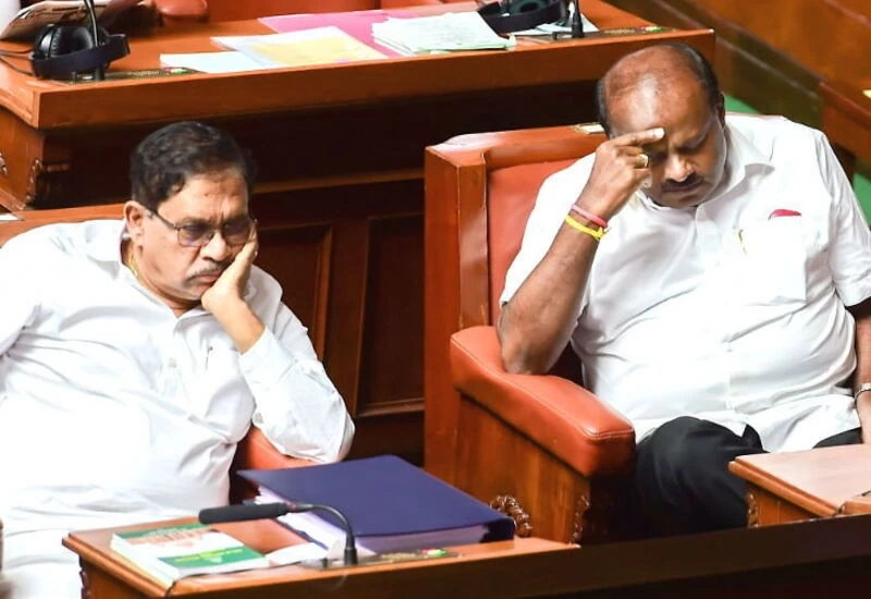 कुमारस्वामी आज बहुमत साबित करेंगे, स्पीकर ने अयोग्यता के मुद्दे पर बागी विधायकों को नोटिस भेजा