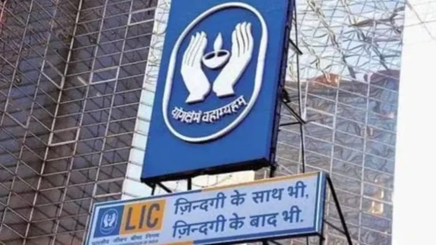 LIC MD Dinesh Pant Steps Down Early: Set to Join IRDAI as Whole-Time Member
