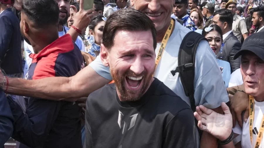 Messi's 'GOAT India' Tour: Kolkata Controversy, Hyderabad Meeting with Rahul, Mumbai Rendezvous with Sachin Today