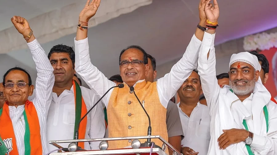 दिल्ली में शिवराज सिंह निभा सकते हैं बड़ी भूमिका, PM मोदी के संकेत देने के बाद चर्चा तेज